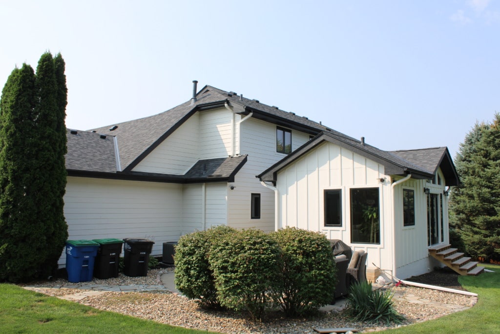 Pros and Cons of Hardie Board Siding